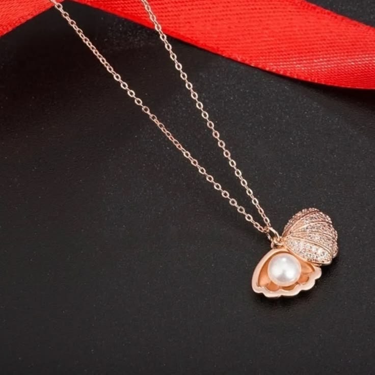 Anti Tarnish Fancy Loving | Necklace