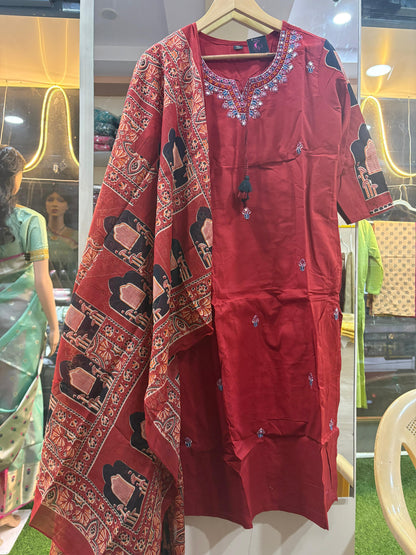 100% Mul Cotton Embroidered Suit