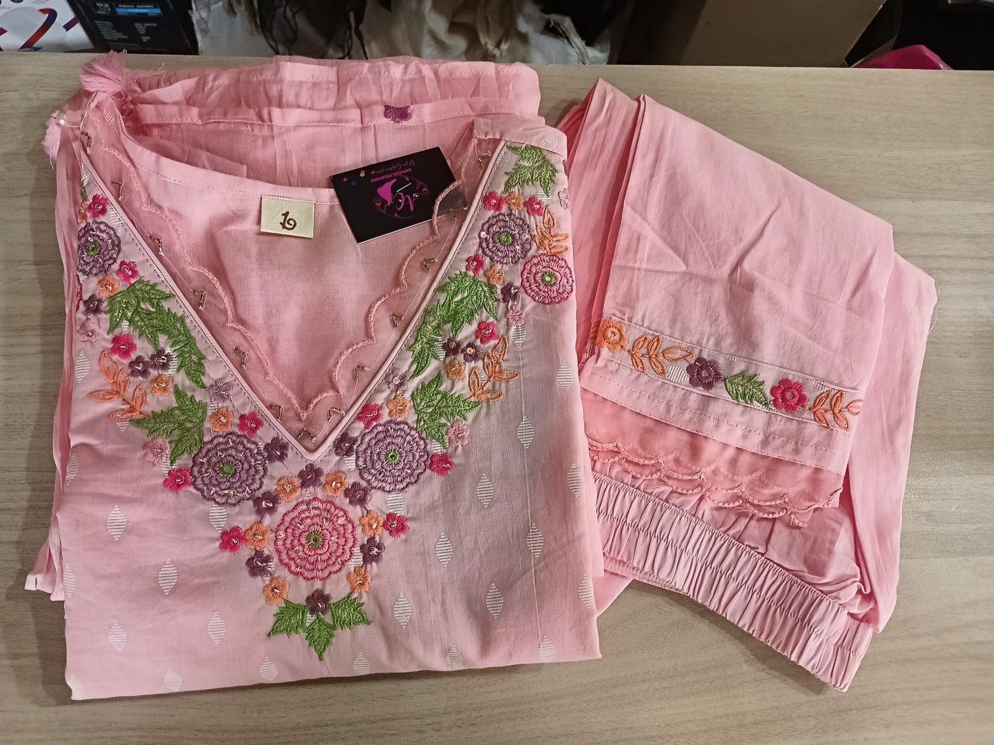 Pure Mul Cotton Kurta Pant Set with Duppata Pink