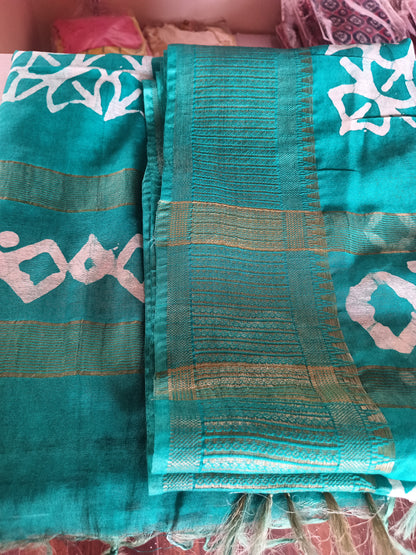 Semi Tussar Silk Saree with Traditional Batik Print | Elegant Ethnic Wear for Women Dark Green