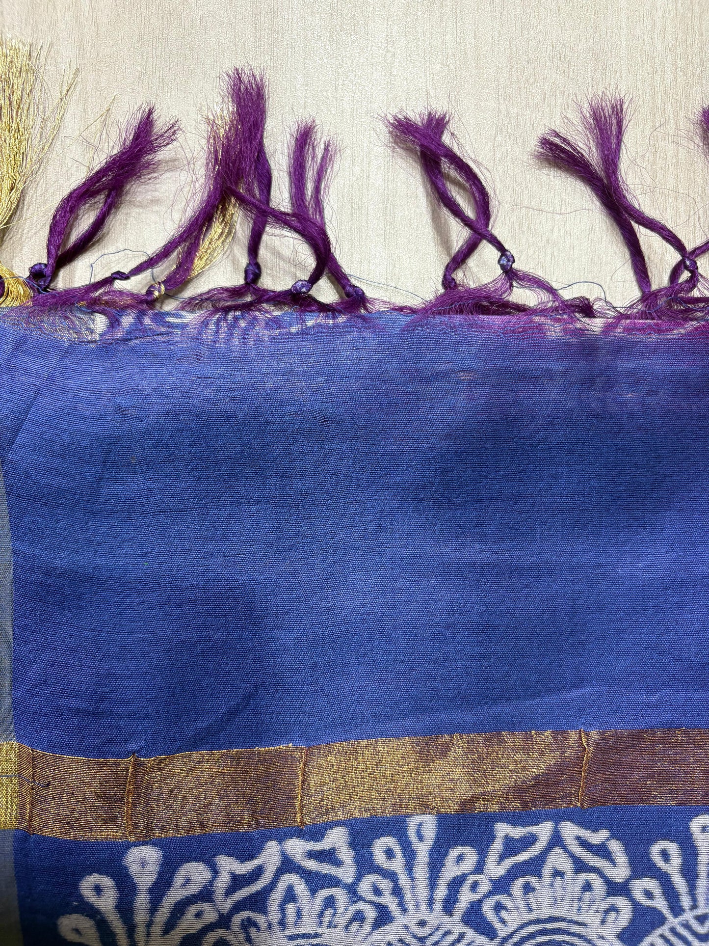 Semi Tussar Silk Saree with Traditional Batik Print | Elegant Ethnic Wear for Women Dual Shade