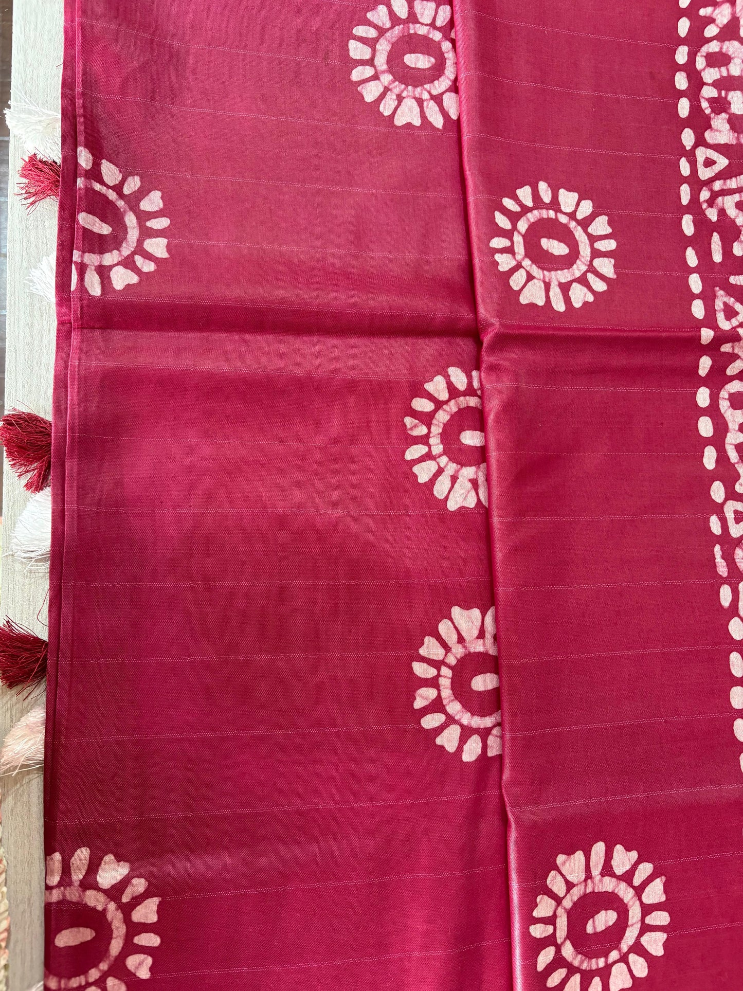 Batik Print Saree Semi Tussar Brown