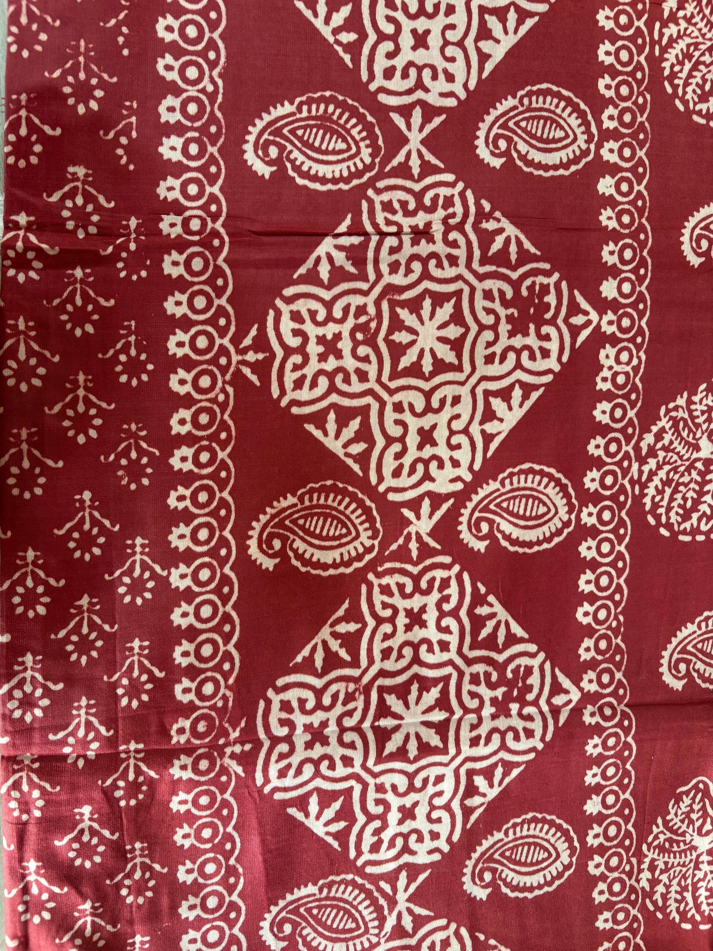 Semi Tussar Silk Saree with Traditional Batik Print | Elegant Ethnic Wear for Women Maroon