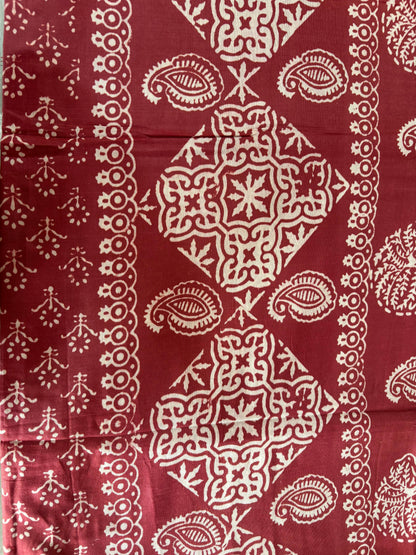 Semi Tussar Silk Saree with Traditional Batik Print | Elegant Ethnic Wear for Women Maroon