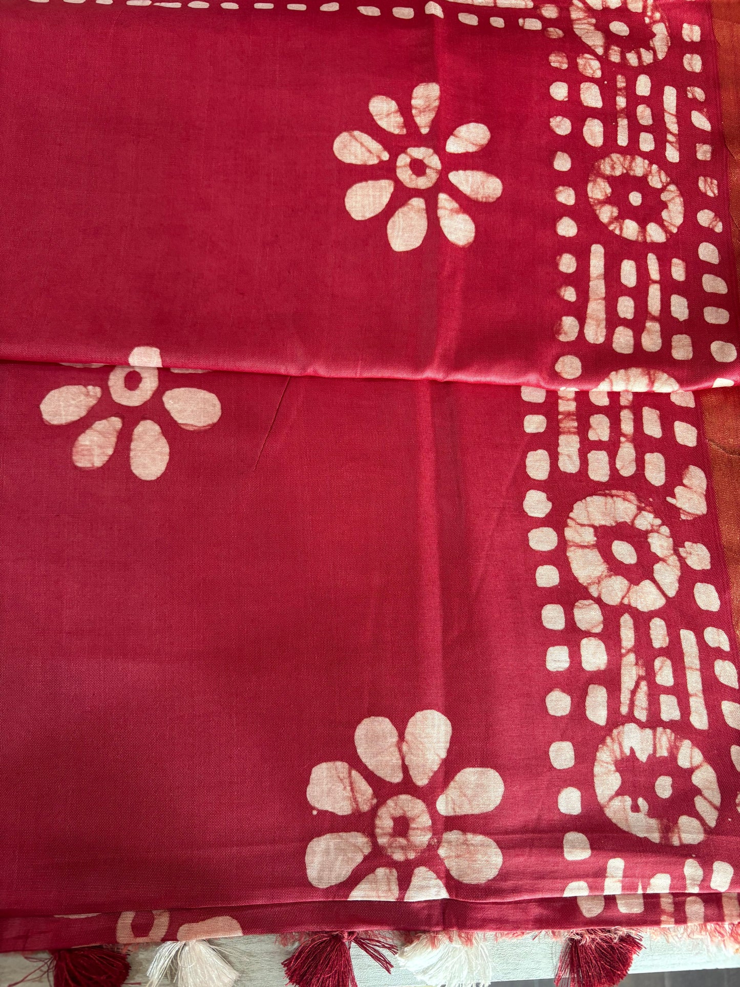Semi Tussar Silk Saree with Traditional Batik Print | Elegant Ethnic Wear for Women Maroon