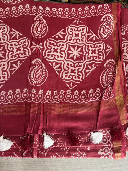 Semi Tussar Silk Saree with Traditional Batik Print | Elegant Ethnic Wear for Women Maroon