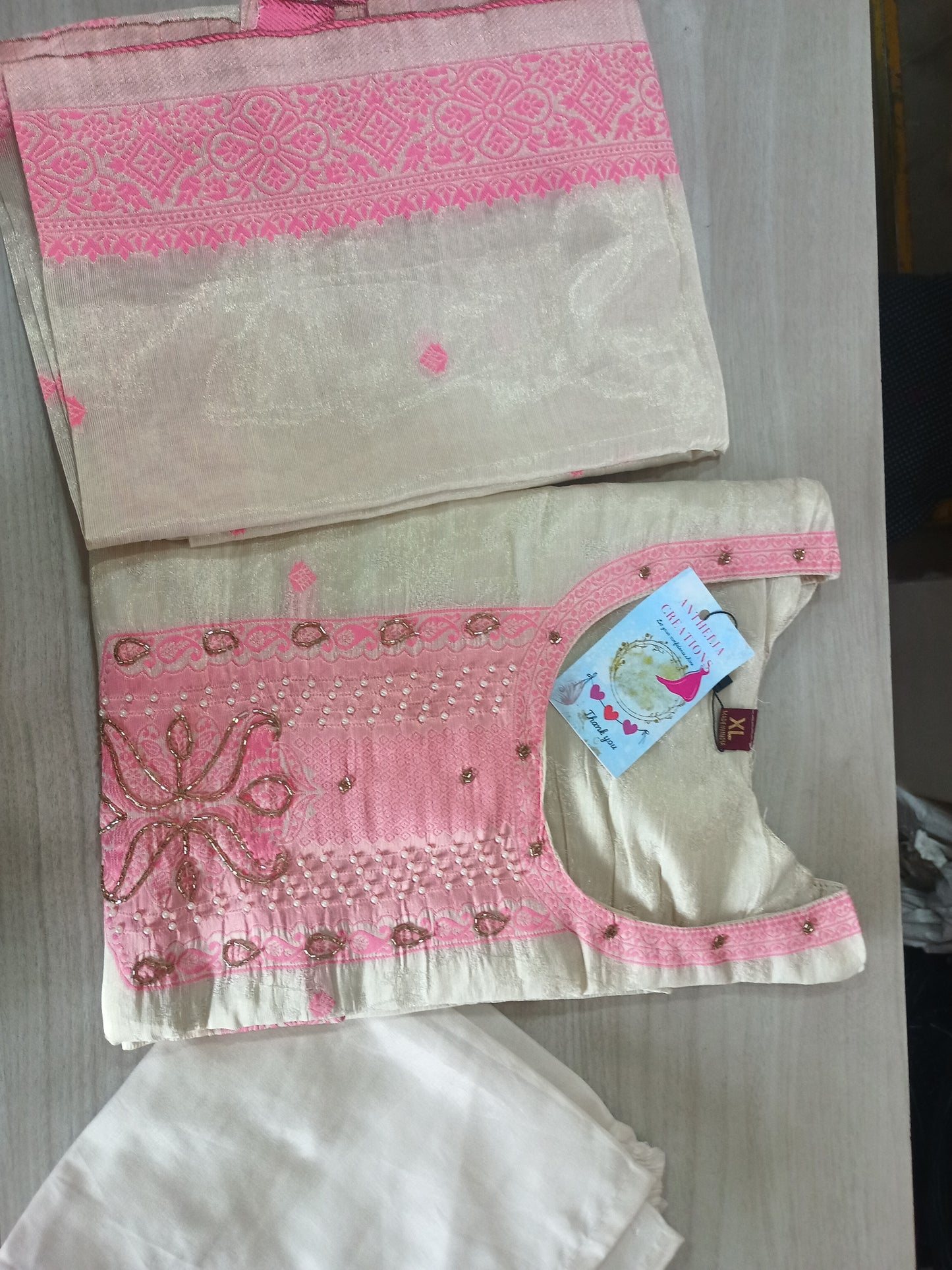 Elegant White Kurta Pant with dupatta