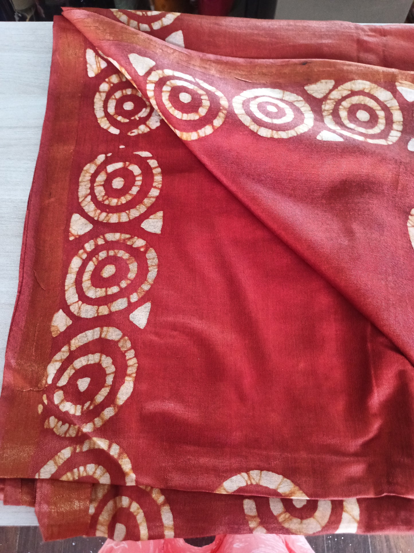 Semi Tussar Silk Saree with Traditional Batik Print | Elegant Ethnic Wear for Women Dual Shade