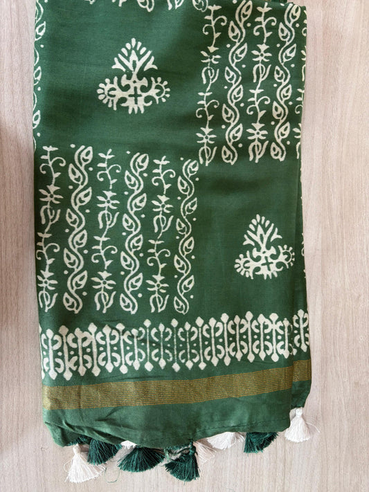 Semi Tussar Silk Saree with Traditional Batik Print | Elegant Ethnic Wear for Women Dark Green
